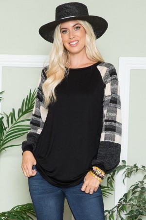CLTCT43735B-PL / JOSHUAUSA<br/>Long Sleeve Top with Plaid Sleeves